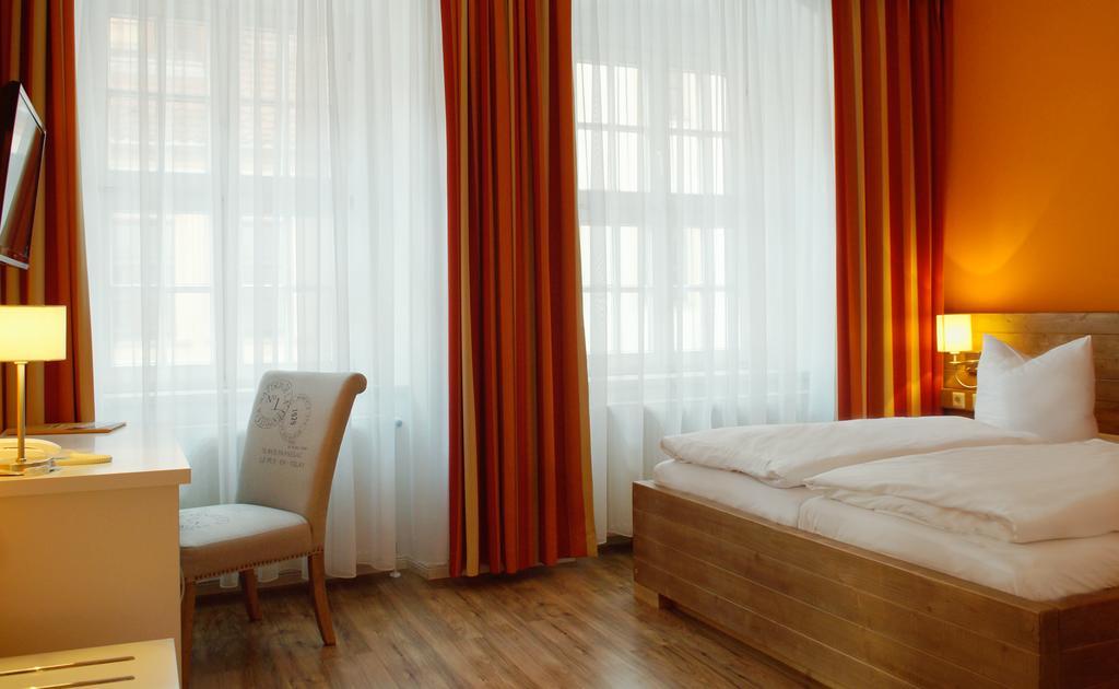 Hotel Am Obermarkt Φράιμπεργκ Εξωτερικό φωτογραφία