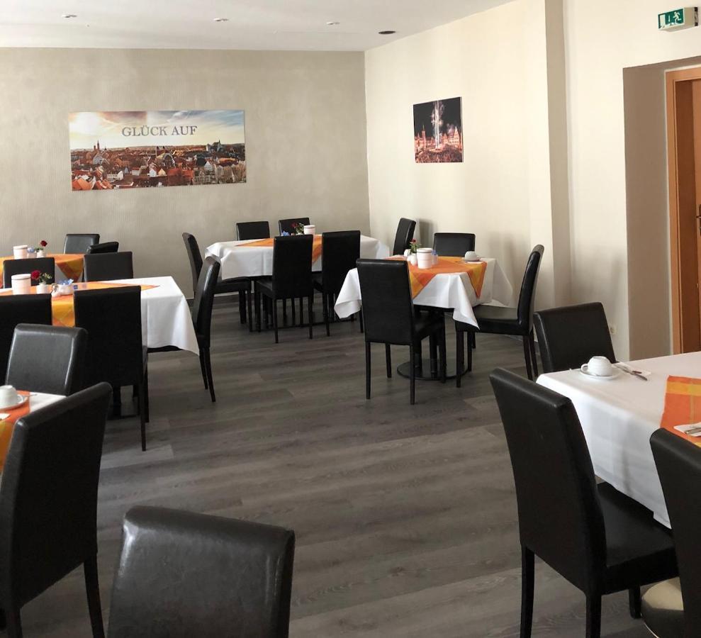Hotel Am Obermarkt Φράιμπεργκ Εξωτερικό φωτογραφία
